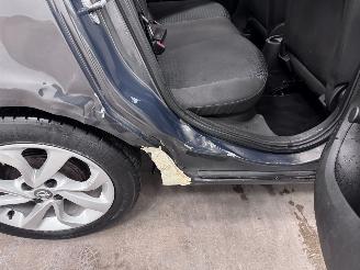 Opel Corsa 1.4i Autom. Edition 5-drs Airco picture 18