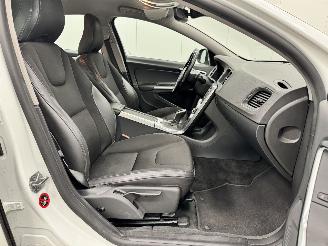 Volvo S-60 2.0 D4 Autom. Momentum Navi Clima picture 9