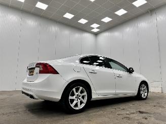 Volvo S-60 2.0 D4 Autom. Momentum Navi Clima picture 2