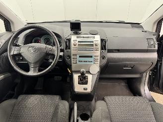 Toyota Verso 1.8 VVT-i  Autom. Luna 7-Pers. Clima picture 12