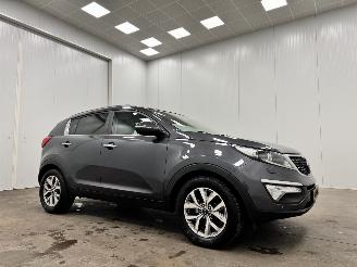 Vaurioauto  passenger cars Kia Sportage 1.6 GDI X-treme ExecutiveLine Navi Clima 2015/8