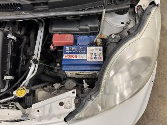 Peugeot 107 1.0 XR Airco picture 16