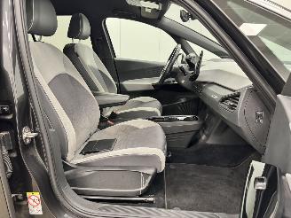 Volkswagen ID.3 First Plus 58 kWh picture 9