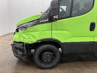 Iveco Daily 35-210 Hi-Matic L2H2 Navi Clima picture 20