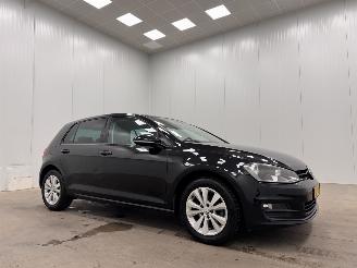 uszkodzony samochody osobowe Volkswagen Golf 1.2 TSI 5-drs Navi Clima 2016/2