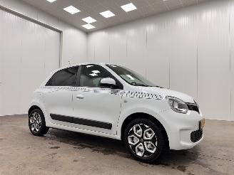 Vaurioauto  passenger cars Renault Twingo 1.0 SCe Collection Airco 2019/9