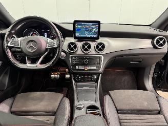 Mercedes Cla-klasse Shooting Brake 180 Autom. AMG Navi Clima picture 11