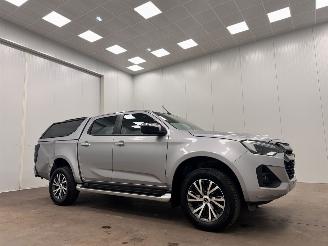 Vrakbiler auto Isuzu D-Max 1.9d Autom. DC 4-WD Clima 2025/2