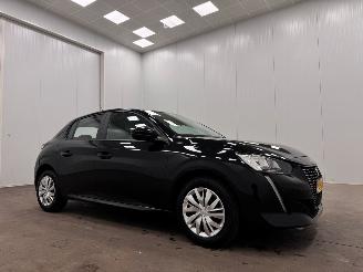 Schadeauto Peugeot 208 1.2 PureTech Active 2022/9