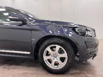 Volvo Xc-60 2.0 T5 Autom. AWD Pano. Navi Clima picture 20