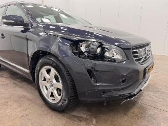 Volvo Xc-60 2.0 T5 Autom. AWD Pano. Navi Clima picture 21