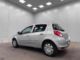 Renault Clio 1.2 Night & Day 5-drs Airco picture 3