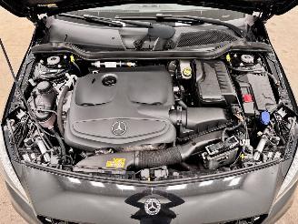 Mercedes A-klasse 180 Autom. AMG Navi Clima picture 14