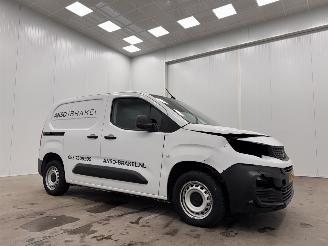 skadebil bedrijf Peugeot Partner 1.5 BlueHDI 73kw Airco 2022/10