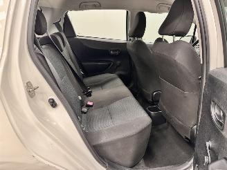 Toyota Yaris 1.0 VVT-i 5-drs Airco picture 10