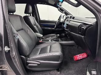 Toyota Hilux 2.8 D-4D Autom. 4WD DC Navi Clima picture 10