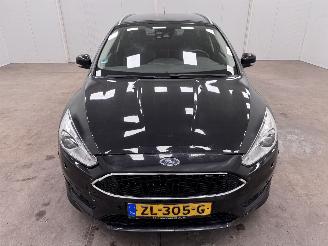 Ford Focus Wagon 1.5 Titanium Edition Navi Clima picture 5