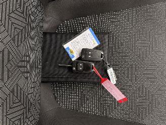 Opel Corsa 1.0 Turbo Edition 5-drs Airco picture 13