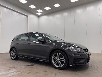 skadebil auto Volkswagen Golf 1.5 TSI DSG R-Line Panoramadak Navi Clima 2019/6