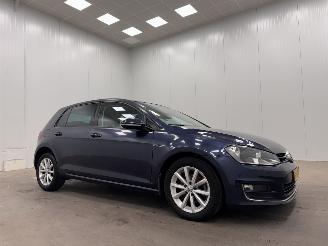 Schadeauto Volkswagen Golf 1.4 TSI Lounge 5-drs Navi Clima 2015/6