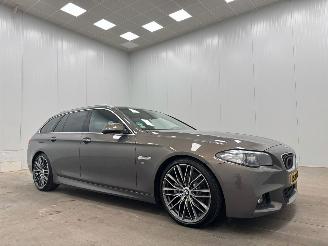 damaged passenger cars BMW 5-serie 520d M-Sport Edition Clima 2016/6