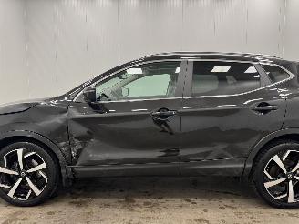Nissan Qashqai 1.3 DIG-Tekna Panoramadak Navi Clima picture 15