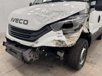 Iveco Daily 35-180 Hi-Matic 3.0 L2H2 Navi Clima picture 18