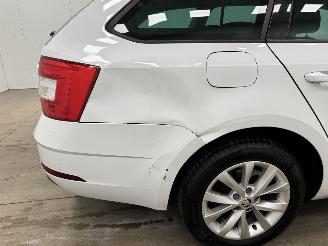 Skoda Octavia Combi 1.0 TSI Navi Clima picture 16
