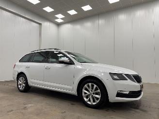 Coche accidentado Skoda Octavia Combi 1.0 TSI Navi Clima 2019/8