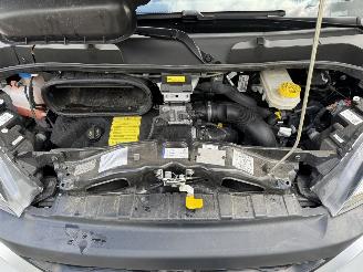 Adria  Twin Sports 640 SGX 2.2 MJ Autom.132kw Airco picture 28