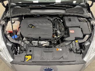 Ford Focus 1.5i Edition 5-drs Navi Clima picture 14