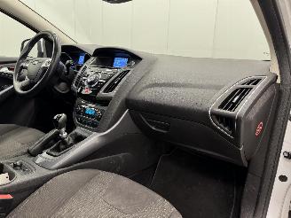 Ford Focus Wagon 1.0 EcoBoost Edition Clima picture 12