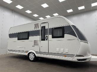krockskadad bil caravan Hobby  Excellent 495 WFB Truma inbouwairco Enduro mover 2024/4