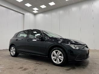 krockskadad bil auto Volkswagen Golf 1.0 TSI Life 5-drs Navi Clima 2021/4