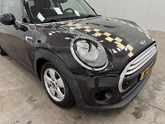 Mini Cooper 1.5 Cooper Airco picture 16