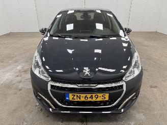 Peugeot 208 1.2 PureTech Signature 5-drs Navi Airco picture 5