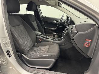 Mercedes A-klasse 180 Edition 5-drs Navi Clima picture 9