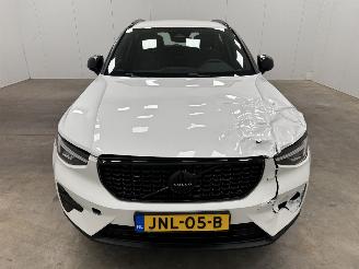 Volvo XC40 2.0 B4 Autom. Plus Dark Navi Clima picture 5