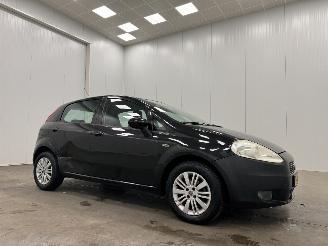 Vaurioauto  passenger cars Fiat Punto Evo 1.2 Dynamic 5-drs Airco 2010/11