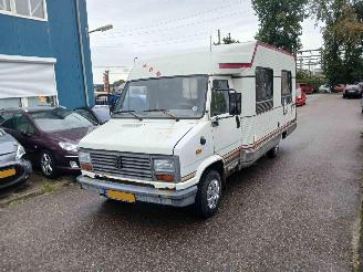 uszkodzony kampingi Peugeot  J5 (280L) Chassis-Cabine 2.5D (CRD93) [54kW] 1989/7