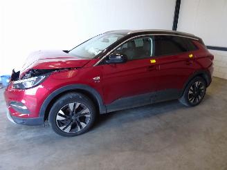 Coche siniestrado Opel Grandland 1.2 THP 2021/6
