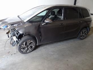 disassembly passenger cars Citroën C4-picasso 1.6 HDI 2017/3