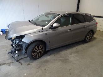 disassembly passenger cars Peugeot 308 1.2 THP AUTOMAAT SW 2018/12