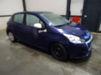 Vrakbiler auto Peugeot 208 1.2 VTI 2017/10