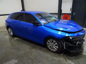 Vrakbiler auto Opel Astra 1.2 TURBO 2024/9