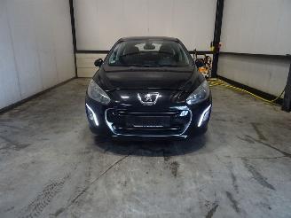 Uttjänta bilar auto Peugeot 308 1.6THP 200 2011/7
