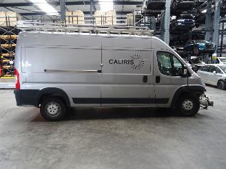 Sloopauto Peugeot Boxer 2.2 HDI 2020/3