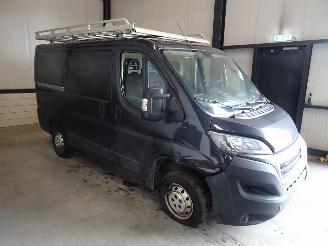 Peugeot Boxer 2.0 HDI picture 3