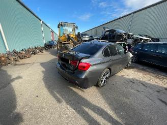 BMW 3-serie F30 330E M pakkage hybride picture 3