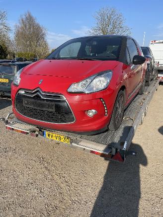 Vrakbiler auto Citroën DS3 1.2 vti puretech 2012/1